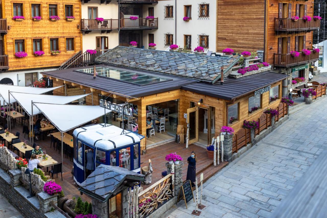 Hotel Courmayeur Eksteriør bilde