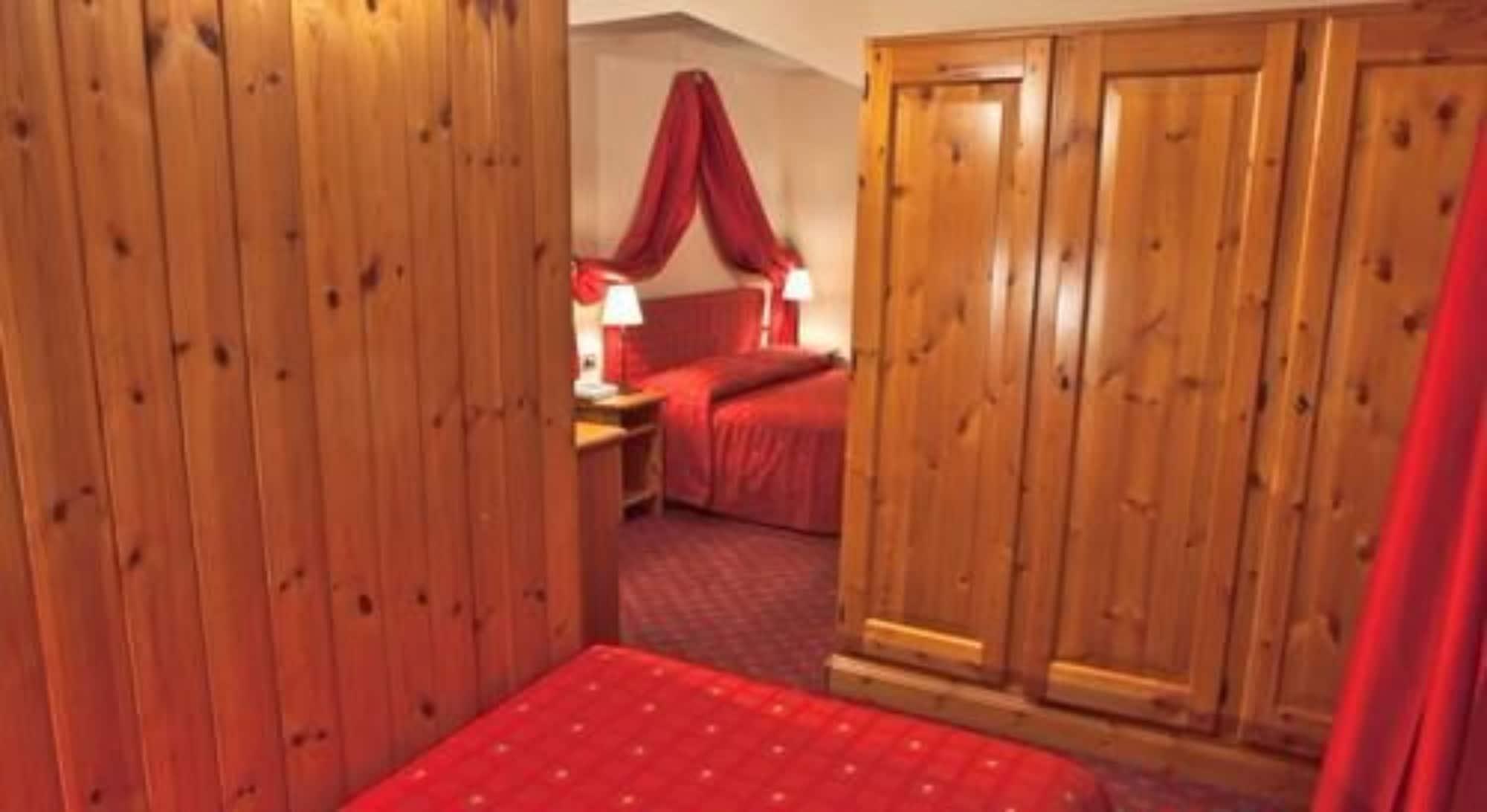 Hotel Courmayeur Eksteriør bilde