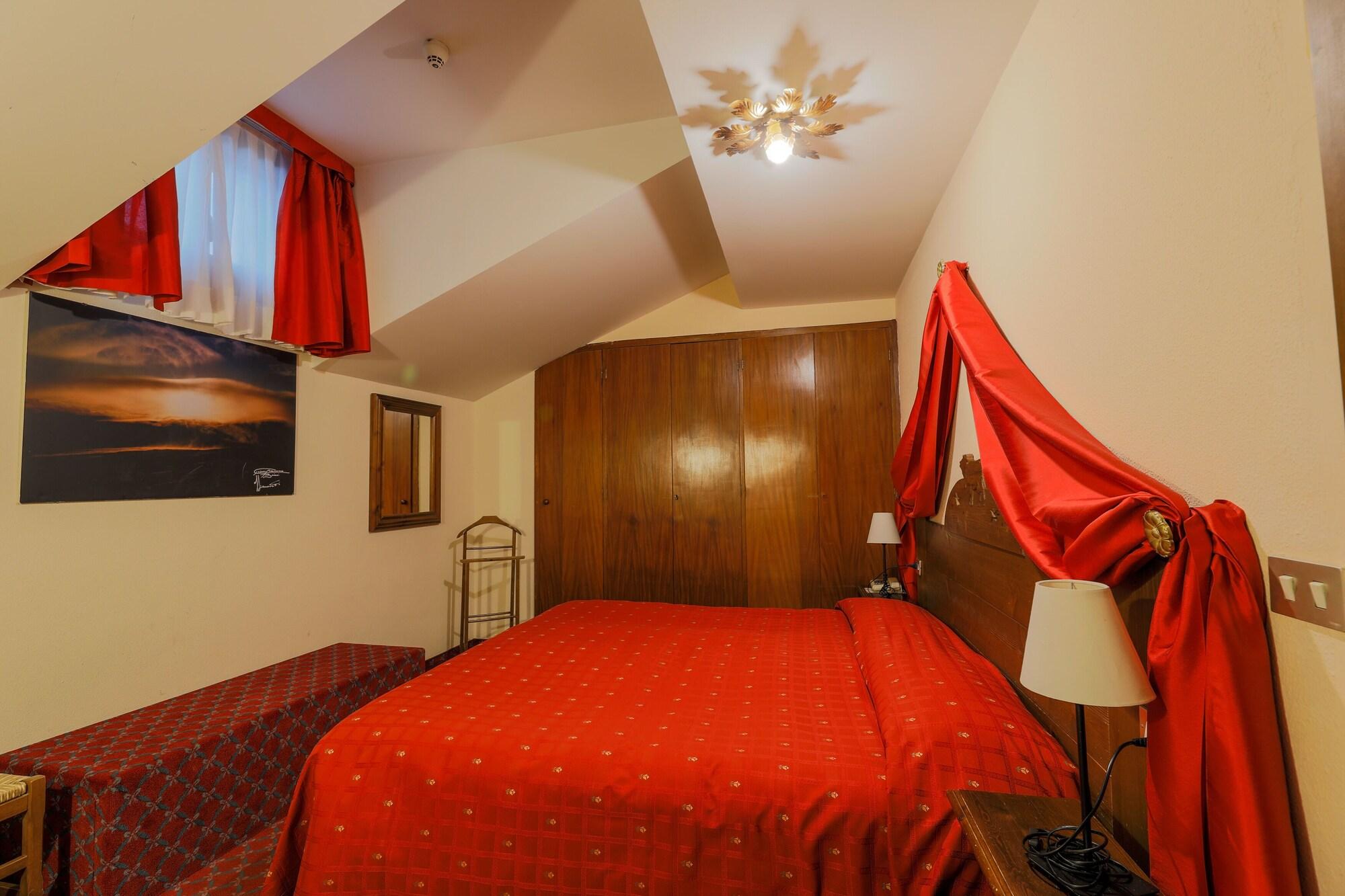 Hotel Courmayeur Eksteriør bilde