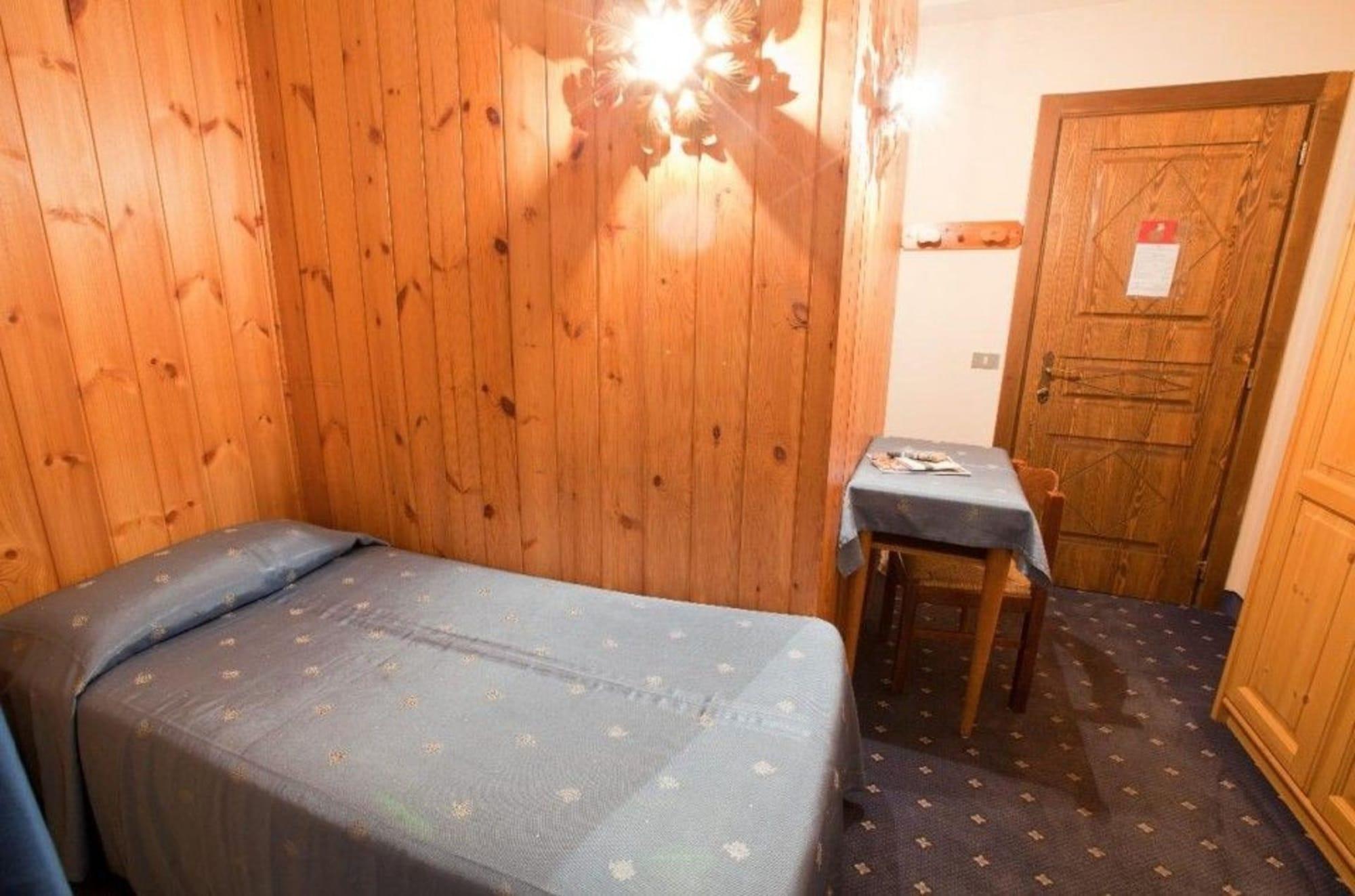 Hotel Courmayeur Eksteriør bilde