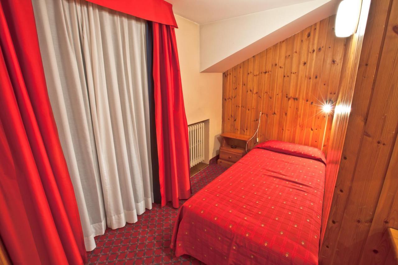 Hotel Courmayeur Eksteriør bilde