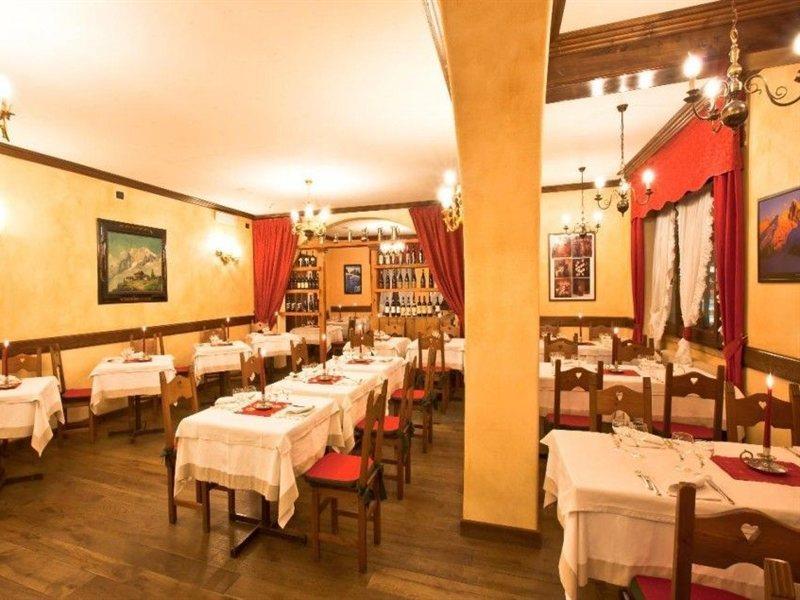 Hotel Courmayeur Eksteriør bilde